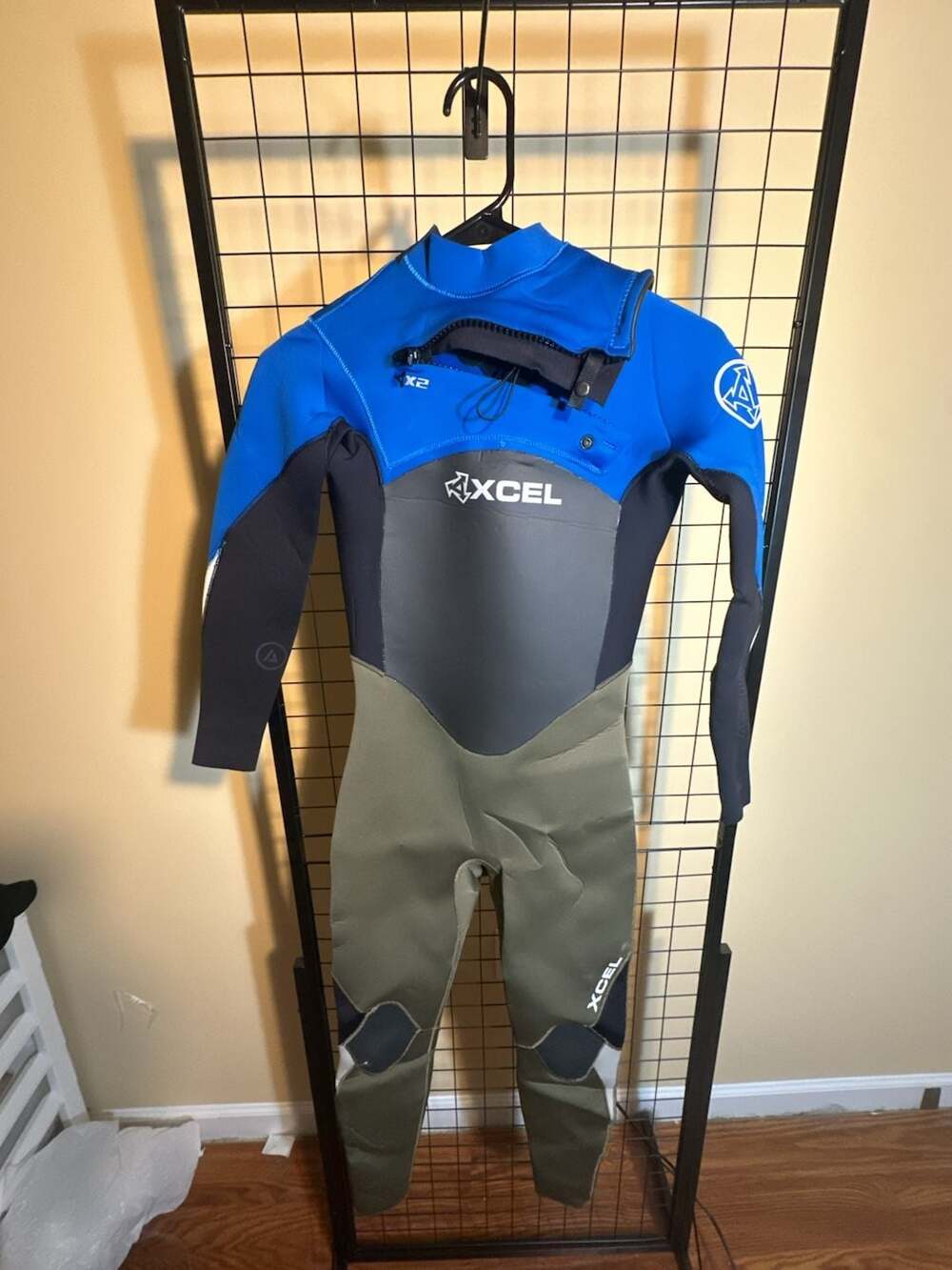 Xcel Xplorer 3/2 Junior Full Wetsuit Size 12